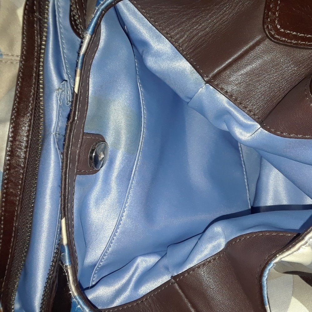 Coach Purse - Picture 7 of 8